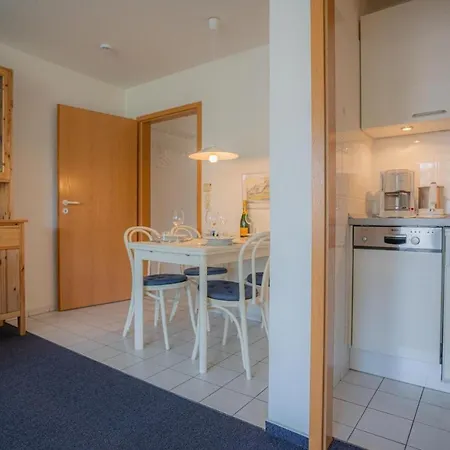 Apartment 7 Id 163 *
