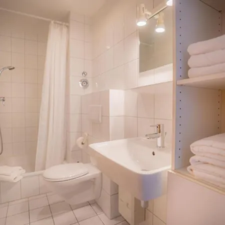 7 Id 163 Apartment
